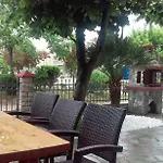 Vryzas *